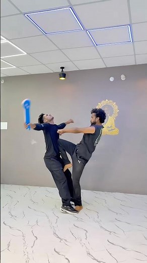 How to Knee Kick Like Tony Jaa 💀Tony Jaa Knee Kick Tutorial: Real vs Reel 🎬🔥