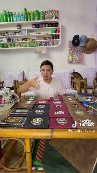 Exploring Vintage Alien Workshop Collectibles