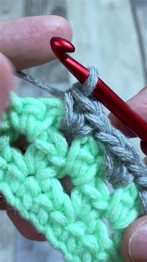 JUST ONE ROW TO CREATE THIS GORGEOUS CROCHET STITCH! #shorts #crochet #crochetpattern