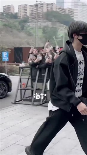 Any Outfit Suits My Ranran