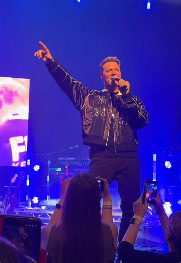 Boyzlife Live in Guildford: When You’re Looking Like That