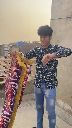 punching balloons #experiment #viral