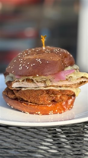 I’m a sucker for schnitzel — and I’ve had schnitzel on the brain for weeks. Crispy pork tenderloin, Swiss cheese, pickled cabbage, and our grainy Dijon caramelized onion aioli, all tucked into a soft pretzel bun. It’s the kind of sandwich you don’t forget after the first bite. 🥨🔥 #dugandbettys #winnipeg #pretzelbun #comfortfood #schnitzel #schnitzelwich | Dug & Betty's Ice Creamery & Cafe