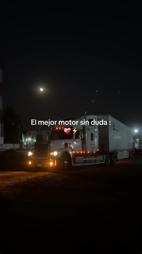 Amor entre Trailero y Pareja: ¡Videos Románticos!