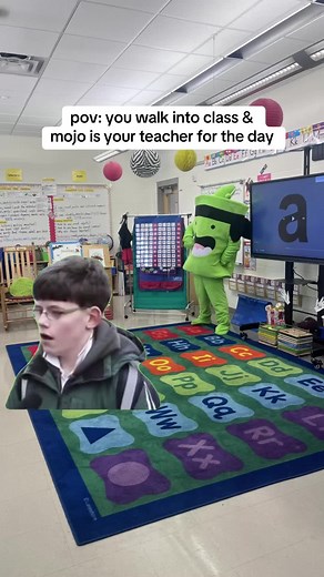 Mojo Takes Over the Classroom for a Day