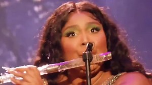 Lizzo makes history by playing 200-year-old crystal flute onstage