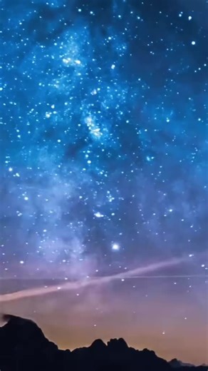 Pourquoi Polaris? Premièrement car c’est un rappel à mon prénom qui signifie étoile et deuxièmement car l’étoile polaire est celle qui nous guide depuis la nuit des temps. #etoile #guides #developpementpersonnel #mindset