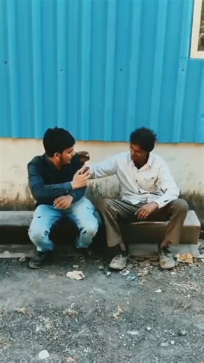 pran kvideo😅#prank #youtubeshorts#funny #funnyprank #subscribe#like #1million #1millionviews #viral