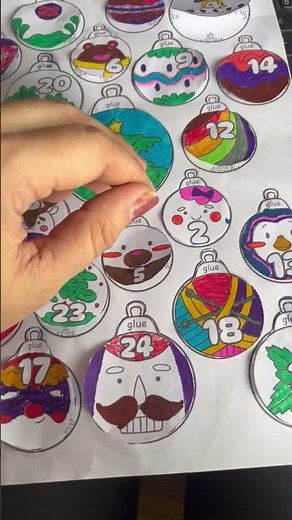 Bauble Advent Calendar Printable (info below)