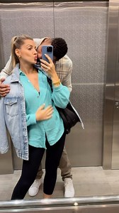 972K views · 797 reactions | Kleiner Vlog für euch  das war unser erster Frauenarzt Termin in Dubai 擄 #emotional #teamharrison #babynumber3 #happy #familyfirst | Sarah Harrison | Facebook