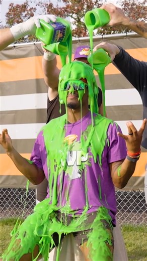 NVP Jameis Winston gets slimed! #NFLSlimetime | Nickelodeon