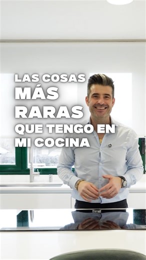 Daniel Colino | Experto en Cocinas | ⚠️ AVISO ⚠️ Esta no es de todo una cocina normal 😅 �Cada vez que vienen invitados hay algunos detalles que nadie sabe usar nada. En este... | Instagram