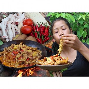 468K views · 4.5K reactions | Survival skills- Chicken legs Curry spicy with Mushroom and Peppers for Lunch - Awesome Chef ----------------------------------------------- Credit By Survival Skill Anywhere | Awesome Chef | Facebook