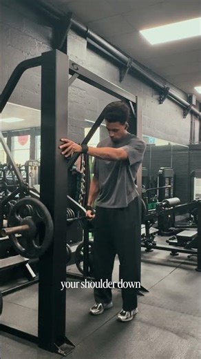 Smith Machine Side Bend | Exercise Video Library