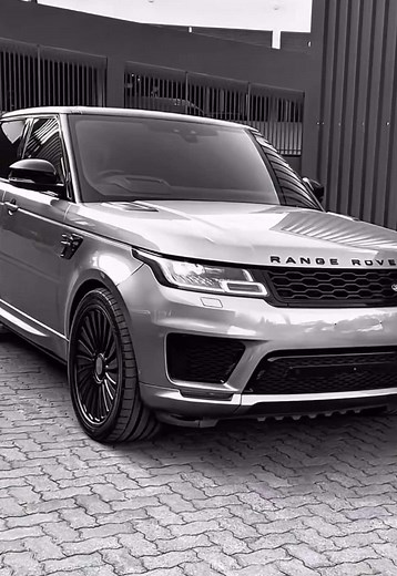 Discover the 2021 Range Rover Sport HSE Dynamic