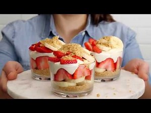 No-Bake Strawberry Banana Cheesecakes