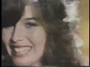 Agree Shampoo Commercial 1982 (Girls Dancing with the Band)