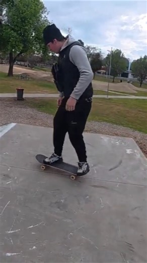 eshay tries to skate