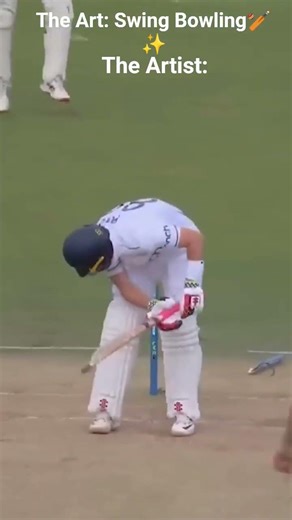 Mitchell Starc The Swing Artist🖤✨!!#Cricket#MitchellStarc#Cwc#Shorts#Viral#Ipl#trending#Fyp#Explore