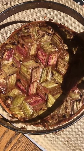 Recette de tarte à la rhubarbe par Juan Arbelaez Académie