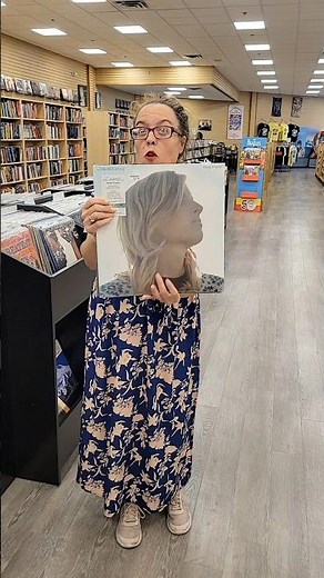 Happy Birthday Linda McCartney – Celebrating Her Music, Life & Legacy 🎶✨