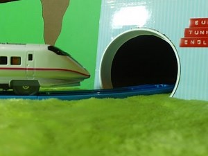 Video for Children Toy Trains Tomy White Bullet Train Set for Kiddies