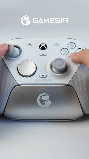 13K views · 115 reactions | ذراع G7 PRO الوايرلس ⚡ من GAMESIR بقاعدة شحن مغناطيسية متطورة  شوف الفيديو  | Gaming Center | Facebook