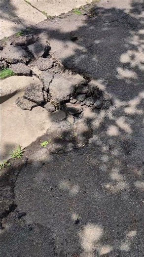 Ramped driveway