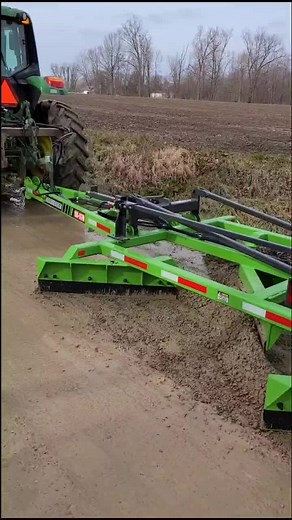 Homemade Road Runner RD970 Road Drag for Farmers