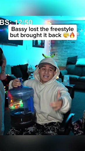 Bassy lost the freestyle for a second...