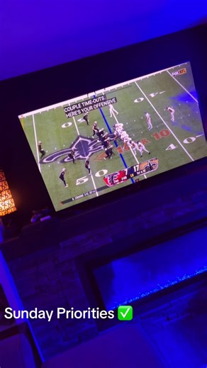 Caleb Thomas (@calebt12)’s videos with Touchdown - O.T. Genasis