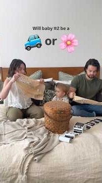 Will baby #2 be a 🚙 or a 🌸?? #genderreveal