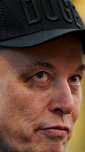 3.6K reactions · 1.7K comments | A bruised Elon Musk explained his black eye during a White House appearance on May 30 by saying that his 5-year-old son had punched him in the face while the two were playing around. Musk made the comments during an Oval Office event with Donald Trump marking the end of the billionaire’s formal cost-cutting DOGE role in the president’s administration. #ElonMusk #WhiteHouse #DonaldTrump #OvalOffice #DOGE #Reuters #News | Reuters | Facebook