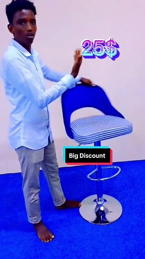 BAR STOOL CHAIR OO DISCOUNT LAGUGU SAMEYEY KA FAAIDEYSI WACAN. #Barstool #Chair #furniture #Discount #photography #Hospital #Offer #fyp #Diamondfurniture #Somalia #somalitiktok #Cefeteria #fyp #Tiktokmademebuyit