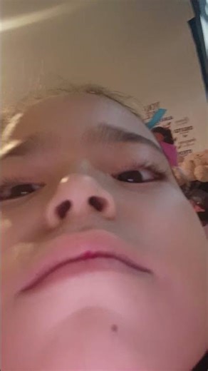 pov: you get a splinter in your foot me be like: