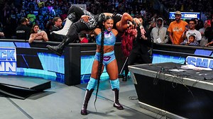 Bianca Belair battles Bayley en route to WWE Crown Jewel: SmackDown highlight, Nov. 3, 2023
