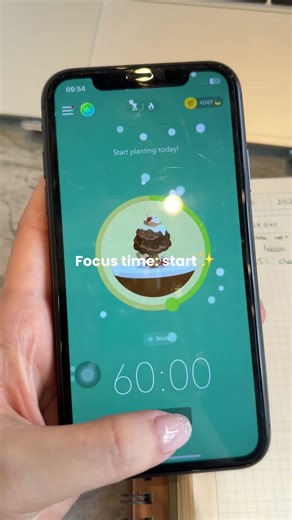 PRODUCTIVE STUDY VLOG ☕️ Finals Week Prep, Cafe Study With Me & Motivation