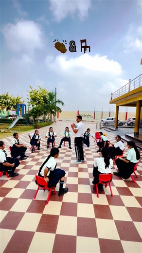 HITESH KUMAR on Instagram: "Day 52/365 CLAP 👏 And CHAIR 🪑 #ptwithhitesh #viral #childdevelopment #physicaleducation #explorepage✨ #kidssports #funwithkids #reel #fungames #kidsfitness"