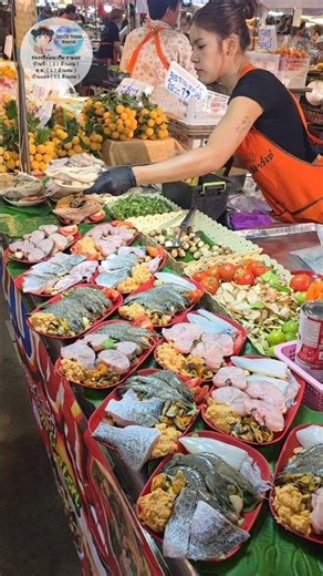 Beautifully plated, premium quality! Who will get their hands on this? Tom Yum soup with snakehea...