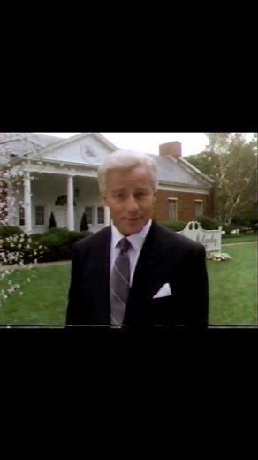 huggy on Instagram: "s16e3 10/20/90 George Steinbrenner #snlclassic #snl #saturdaynightlive"