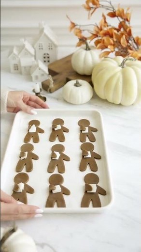 Headless Gingerbread Man Cookies 💀 | Funny Halloween Baking Idea #halloween #fallbaking #easyrecipe