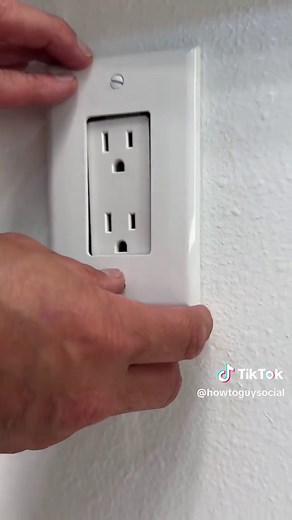 How to Change an Electrical Outlet Safely