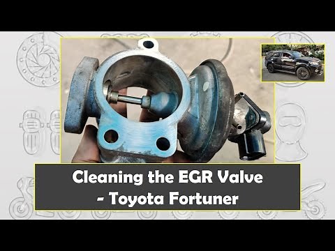 Cleaning the EGR Valve - Toyota Fortuner 1KDFTV #toyotafortuner #diesel #toyota