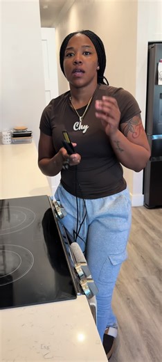 Teaching Capt about a hot comb | hot comb