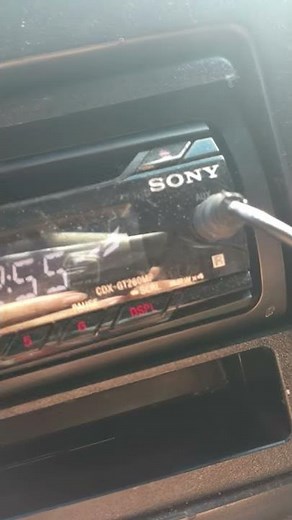 how to set time or clock on SONY CD player in your car