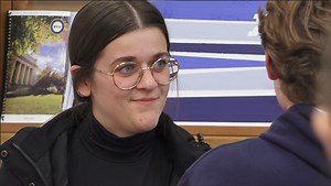 Peer mentors give first-year students leg up at BYU