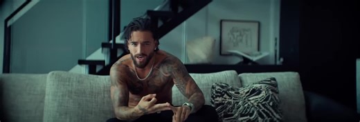 Maluma COCO LOCO （Official Video）