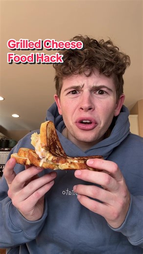 Grilled Cheese gone wrong😳 #foodhack #grilledcheese #thefoodguy #cheese #cooking