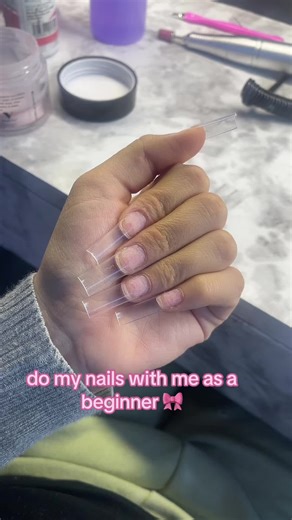 Beginner Nail Tech Tutorial: DIY Nail Art for Starters