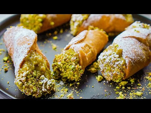 How To Make Homemade ITALIAN CLASSIC PISTACHIO CANNOLI | Recipes.net